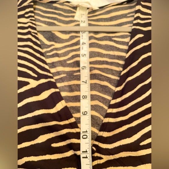 H&M Zebra Print Button Front Crop Top Sz 14 - Picture 10 of 11